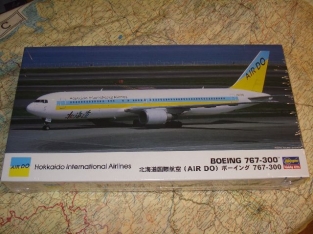 Has107120  BOEING 767-300   1:200